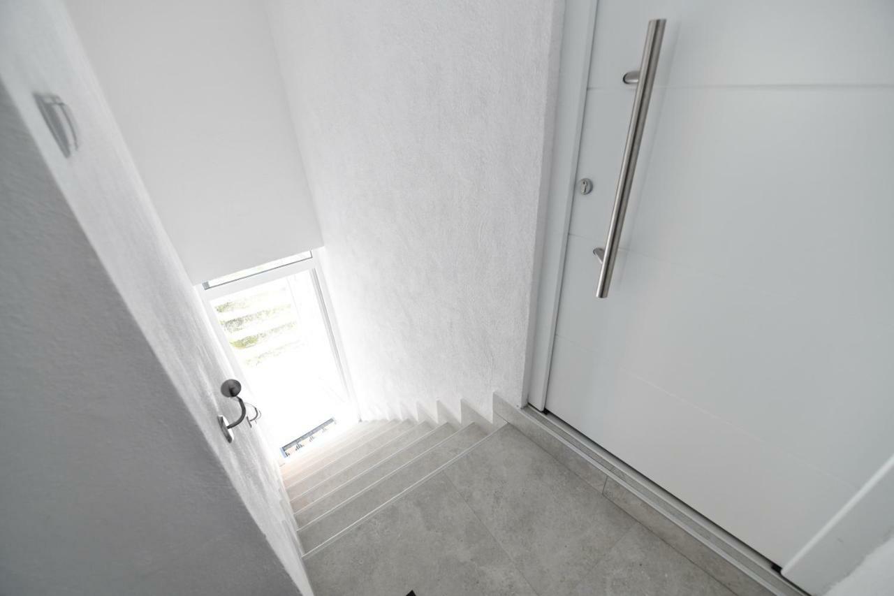 Apartment Lavanda ซินย์ ภายนอก รูปภาพ
